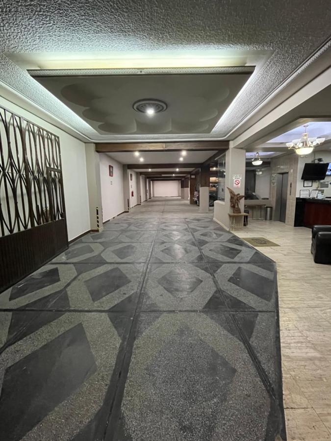 Hotel Posada Ruisenor Сан Хуан де лос Лагос Екстериор снимка